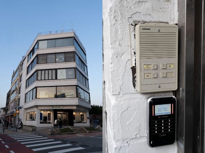 お店は景福宮入口のすぐそばにある建物の4階。チャイムを押して入る
