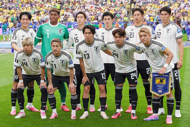 決勝トーナメント１回戦・ブラジル－日本。試合に臨んだ日本代表イレブン（撮影：2026年06月29日、時事）