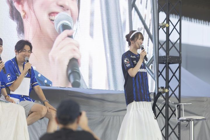 画像10: (C)西本友
