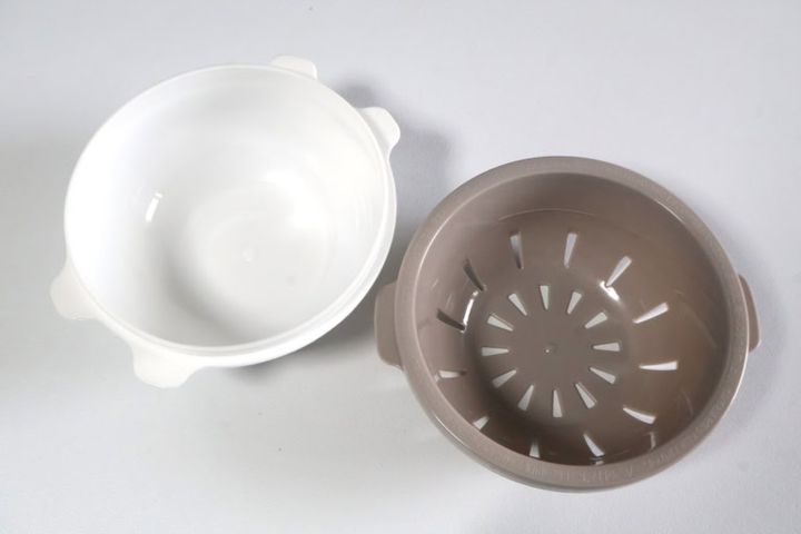 ダイソー 「電子レンジ調理器 半熟たまご風」 ￥110
