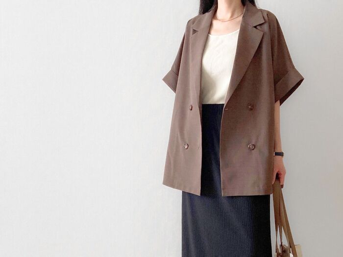 【しまむら】40代・50代の「きれいめ夏コーデ」に大抜擢！羽織るだけで大人カジュアルが即完成♡