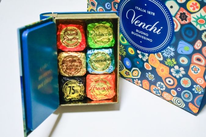 Venchi（ヴェンキ） ミニブック缶 イタリア