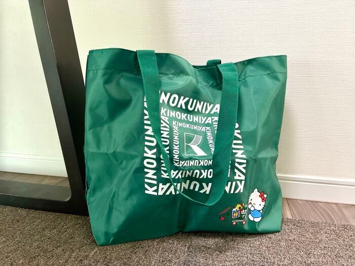 【40代・50代】紀ノ国屋×ハローキティのお買い物トートを〈付録〉でゲット。週末のまとめ買いにも重宝するビッグサイズです♪