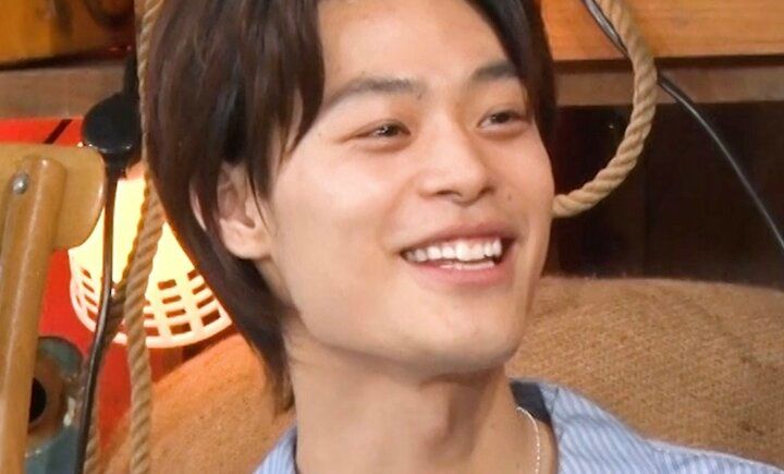 【写真・画像】竹内涼真（33）のイケメン弟（25）、兄からの誕生日プレゼントを告白「お兄ちゃんって何でも買ってくれる」 1枚目