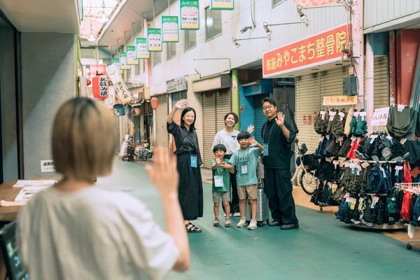 【大阪府東大阪市】「SEKAI HOTEL Osaka Fuse」で、布施商店街を舞台にした「自由研究プログラム」を実施