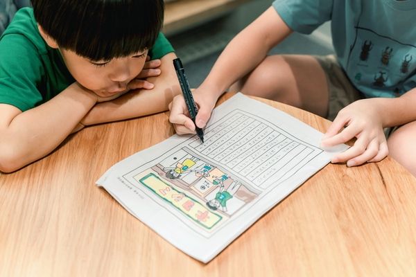 【大阪府東大阪市】「SEKAI HOTEL Osaka Fuse」で、布施商店街を舞台にした「自由研究プログラム」を実施