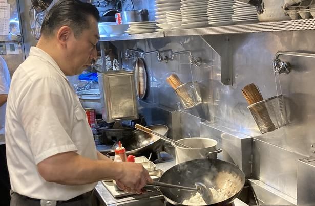 3代目・久保英恭さんが、店の歴史と味を今に伝える