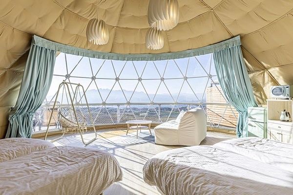 【群馬県渋川市】赤城まつりの花火観覧や夏休み旅行に。「GLAMPING HILLS AKAGI」が多彩な宿泊プランを販売