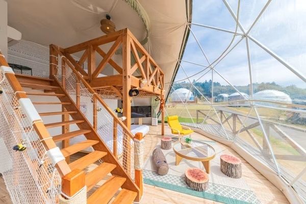 【群馬県渋川市】赤城まつりの花火観覧や夏休み旅行に。「GLAMPING HILLS AKAGI」が多彩な宿泊プランを販売