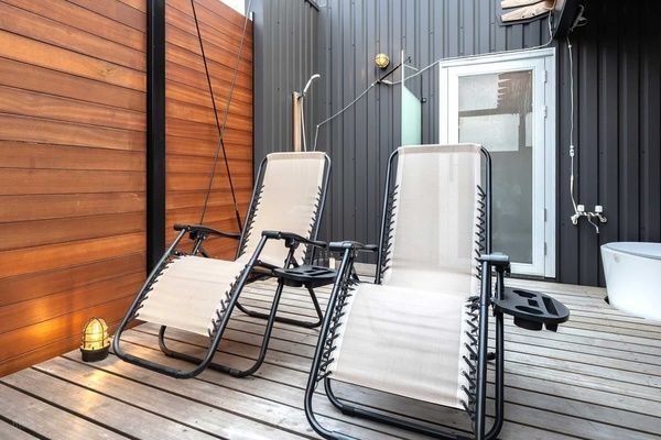 【群馬県渋川市】赤城まつりの花火観覧や夏休み旅行に。「GLAMPING HILLS AKAGI」が多彩な宿泊プランを販売