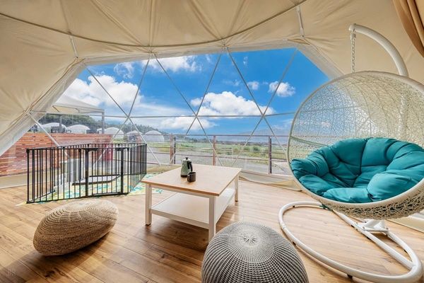 【群馬県渋川市】赤城まつりの花火観覧や夏休み旅行に。「GLAMPING HILLS AKAGI」が多彩な宿泊プランを販売