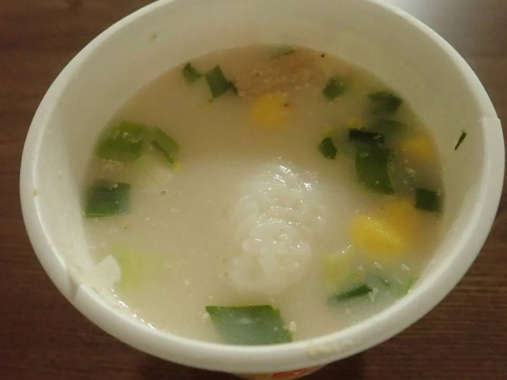 DAISO(ダイソー)：日清 おむすび屋さんのまかないスープ ごま味噌豆乳