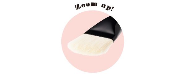 ファンデーションブラシ 11／Zoom up！