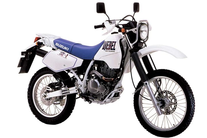 1922_SUZUKI ジェベル250