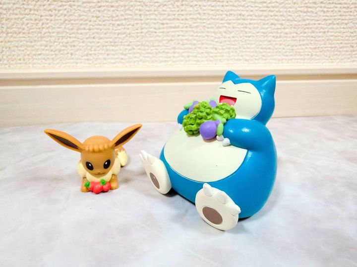 イーブイとカビゴンのマスコット