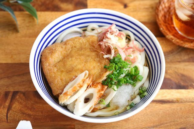 しみじゅわお揚げが絶品♪冷やしきつねうどん