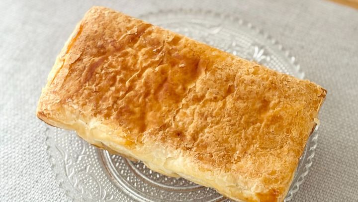 みんな大好き、王道の味！【ファミマ】の新作アップルパイがおいしい