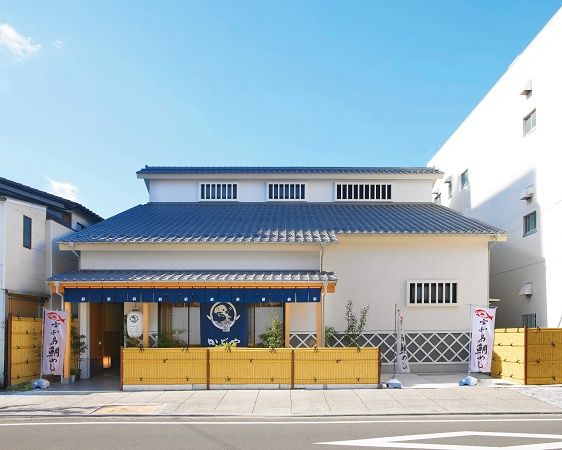 愛媛県宇和島の老舗「かどや」が「えひめみかんアイスモナカ」をオンラインで先行発売