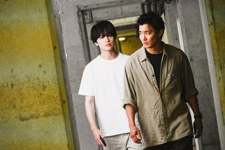 伊川正樹（玉森裕太）、津村大輔（野村周平）／「マイ・フィクション」第6話より©️ABCテレビ