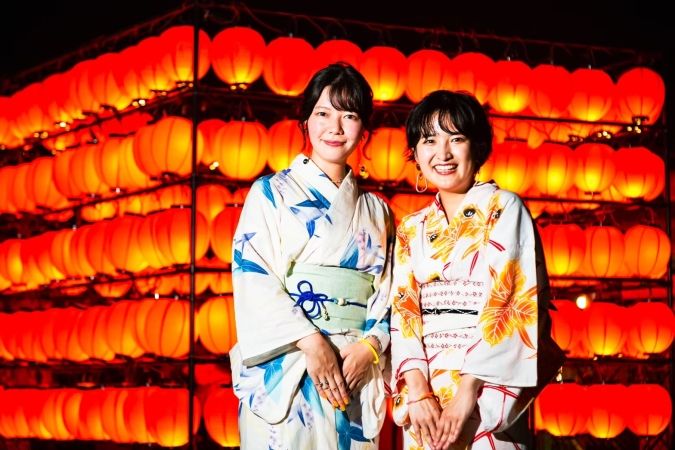 福岡城ナイトマーケット 浴衣の女性 