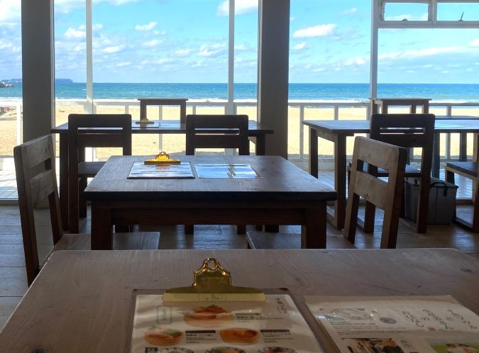 オ魚ソウル 店内