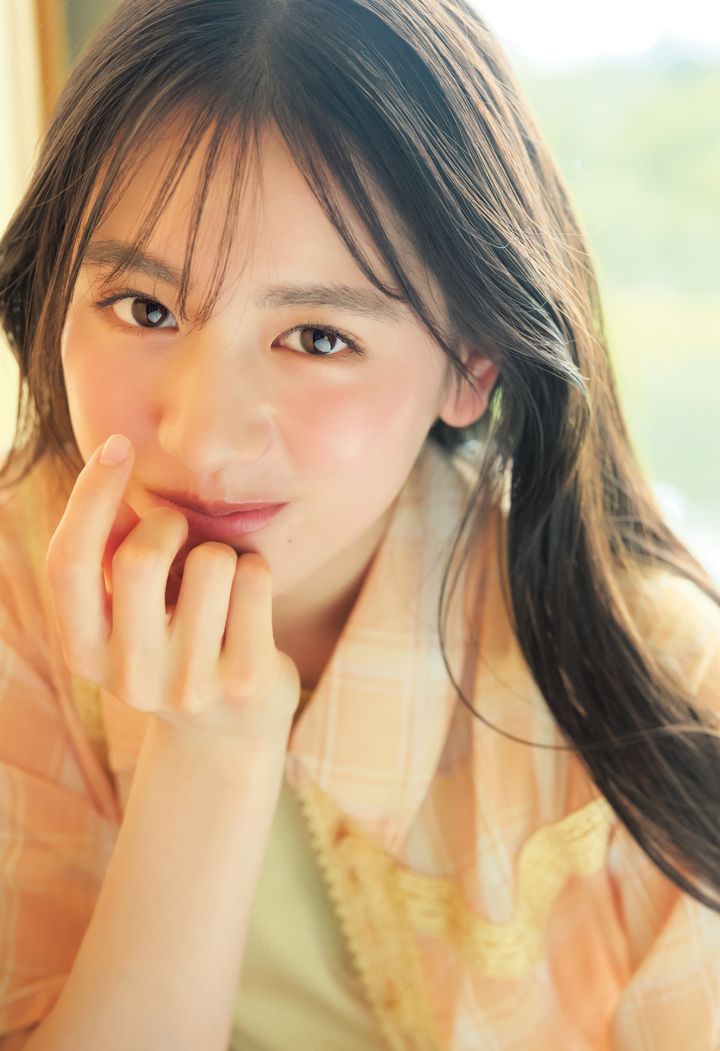 「週刊ヤングジャンプ」（集英社）36＆37号より、YJ ブルーム は森湖己波（LOVE CHANT） （C）市川秀明／集英社 width=