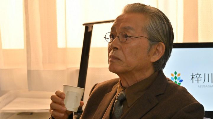 「勿忘草の咲く町で～安曇野診療記～」第7話より ©NHK
