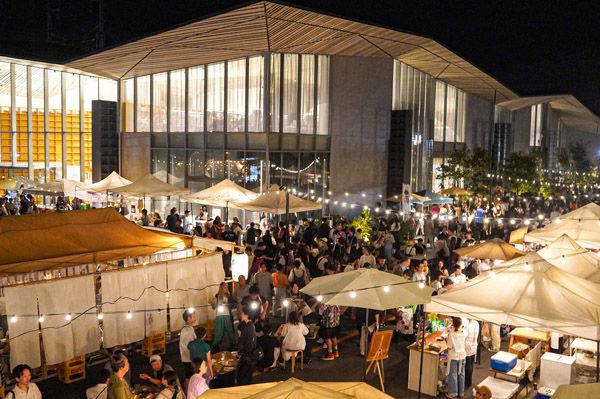 【栃木県那須塩原市】地域に根差す食と音楽の祭典・黒磯日用夜市開催！約40店と多彩なアーティストが集結