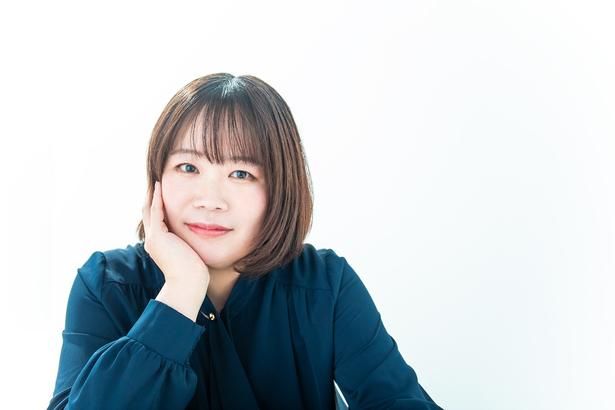 原作者の汐見夏衛は「大人世代が観てもおもしろいものになっていると感じた」 撮影/MISUMI