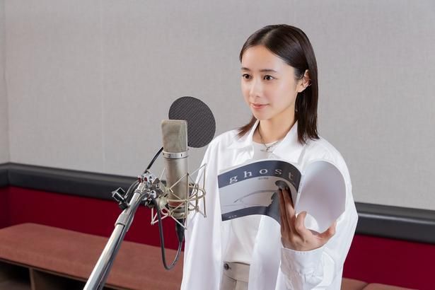 【写真を見る】主人公ニケ役の堀田真由 [c]ghost production committee