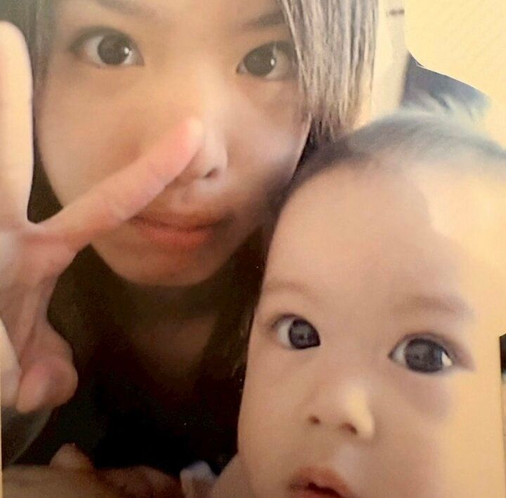 【写真・画像】16歳で産んだ娘は19歳で妊娠…長女夫妻の馴れ初めに驚きの声「それで出会ったの！？」 1枚目