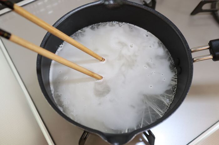 茹でて余ったそうめんは“即冷凍”が正解！自然解凍はNG！おいしいツルツル食感をキープする解凍方法とは？【やってみた】