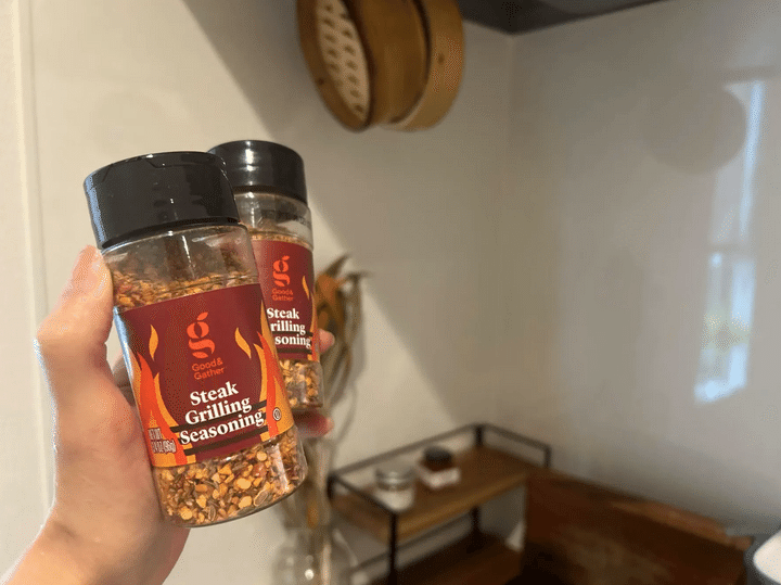Target（ターゲット）のプライベートブランド「Good & Gather」のSteak Grilling Seasoning（ステーキ グリル シーズニング）
