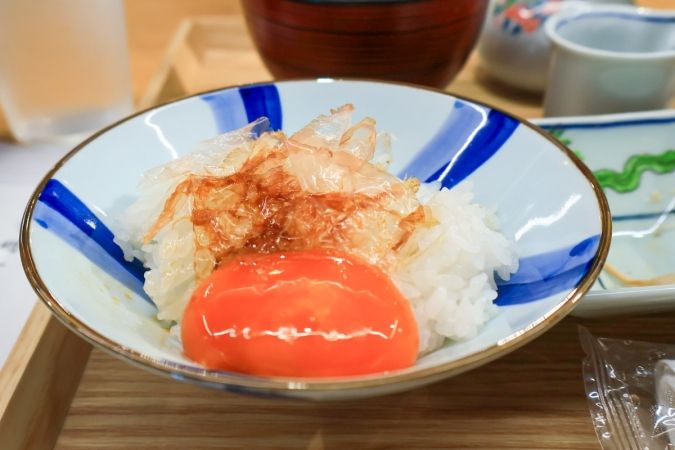 赤坂明徳 卵かけご飯