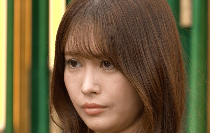 【映像】クールなポーカー美女、レアすぎる“大笑い”の瞬間