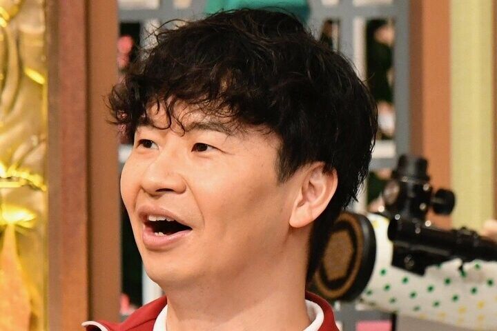 【写真・画像】「完全に異常」「他人の部屋おじさん」芸人仲間の実家に10年間寄生…M-1準優勝芸人が驚きの生活を告白「今も住んでる」 1枚目