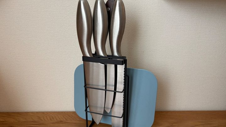 100均の包丁スタンドを買ってみた！ダイソーの2商品をレビュー【セリア・キャン★ドゥも調査】