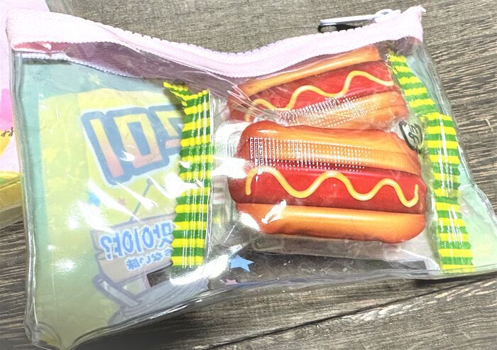 『お菓子袋×100均』で爆かわポーチが誕生♡縫わずに簡単に作れちゃいました！