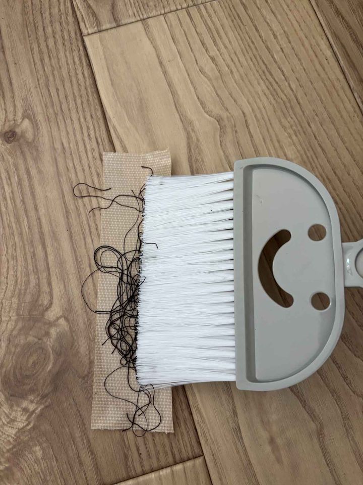 画像2: サッと掃くだけ