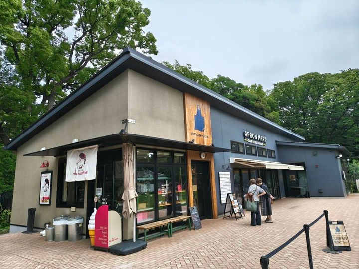 レストラン「エプロンマーク」外観