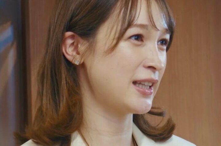 【写真・画像】「父はルイ・ヴィトンジャパン元社長」藤井サチ、約1000万円の愛車を公開 1枚目