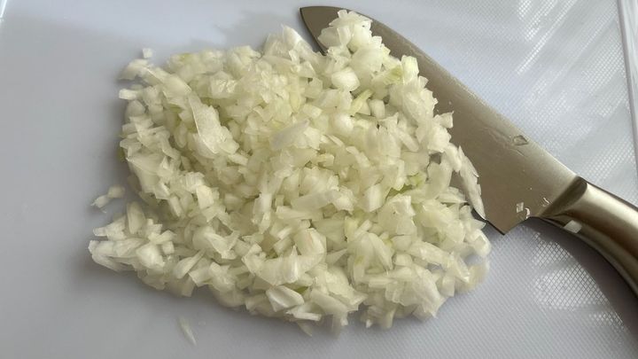 これいいかも！100均の「まな板」おすすめ6選｜木製や食洗機対応、まな板スタンドも丸ごとチェック！