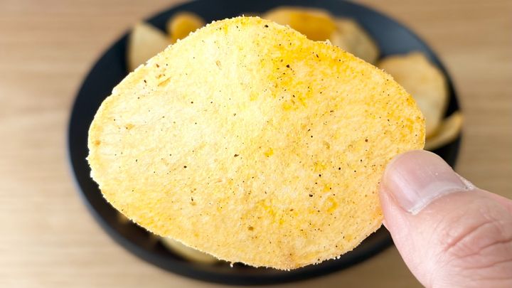 まさかのVIVANTコラボ！【湖池屋】日曜夜に欠かせないポテチが登場