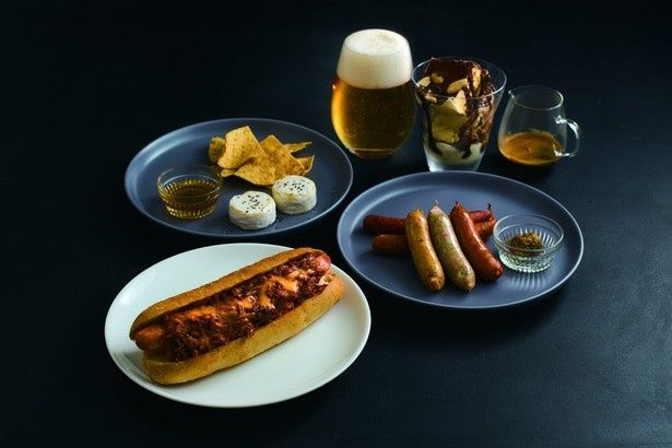 アルコールメニューもそろうディナータイムイメージ