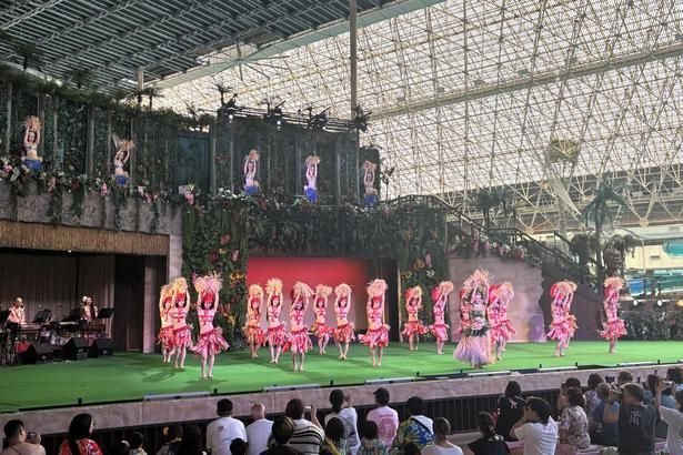 待望の新昼ショー「Ke Aloha(ケ アロハ)」は、今年の7月4日からスタート