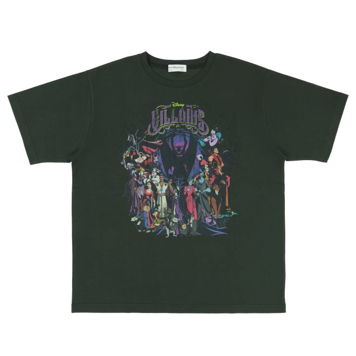 「Disney VILLAINS」ロゴとヴィランズが集合してデザインされた濃緑のTシャツ