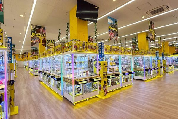 【奈良県大和郡山市】クレーンゲーム専門店「ハンターズ奈良大和郡山店」OPEN！無料大型キッズコーナーも