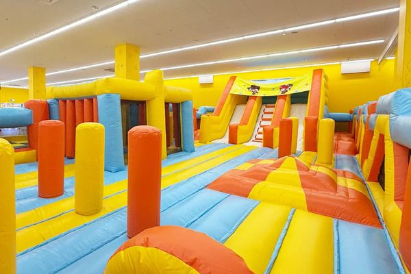 【奈良県大和郡山市】クレーンゲーム専門店「ハンターズ奈良大和郡山店」OPEN！無料大型キッズコーナーも