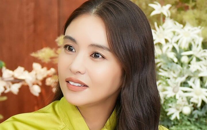 【写真・画像】3児の母・滝沢眞規子（48）「最近の若い男の子は襟足が長いのね」若手アイドルたちのヘアスタイルに興味津々 1枚目