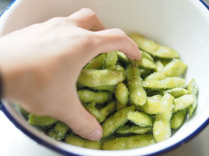 枝豆は「塩分4％」で茹でるのが大正解！？お店の味級にウマくなる裏ワザを試してみた結果